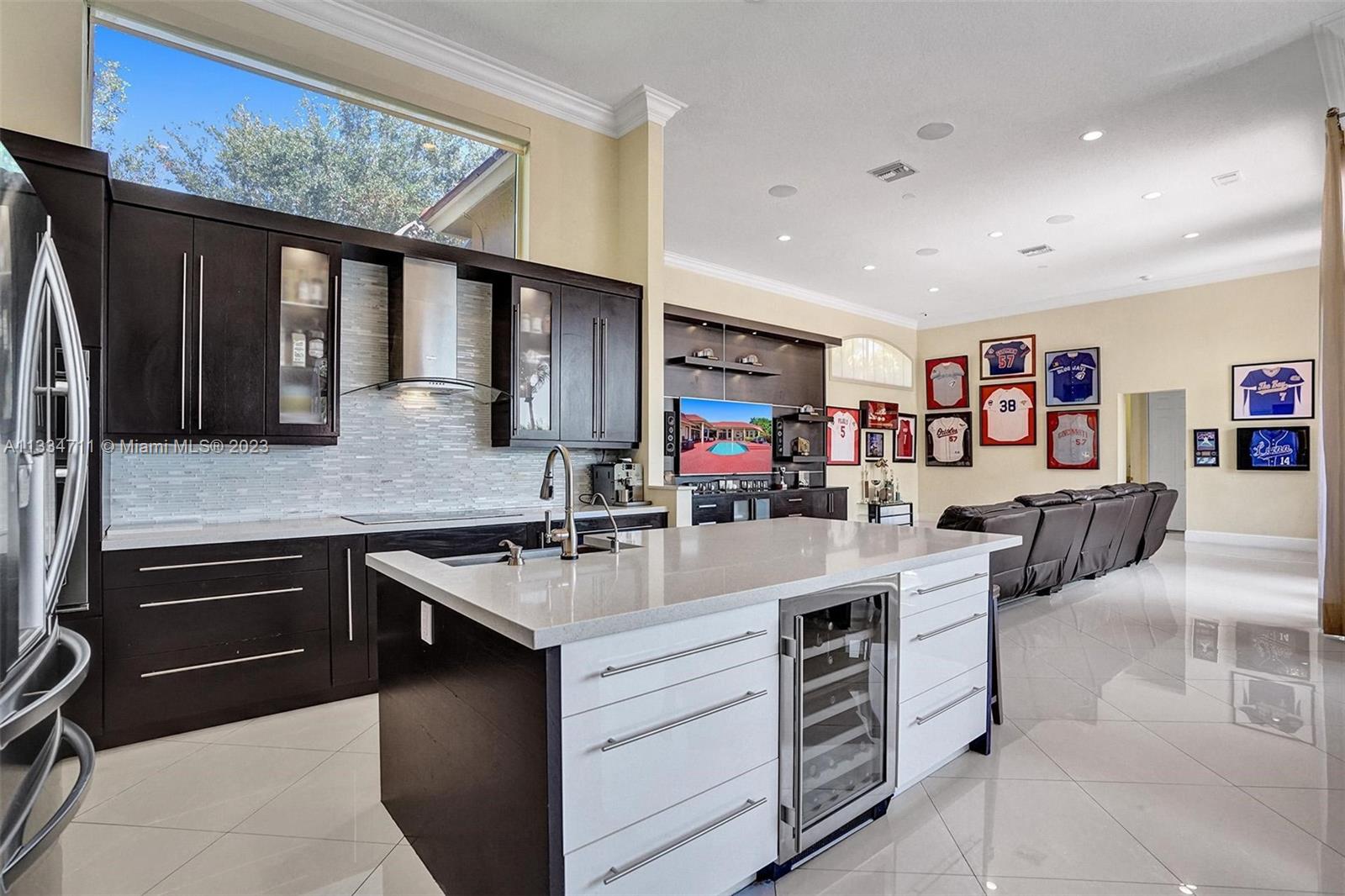 Pelican Landing - Residential