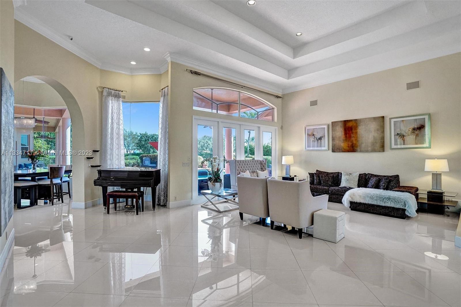 Pelican Landing - Residential