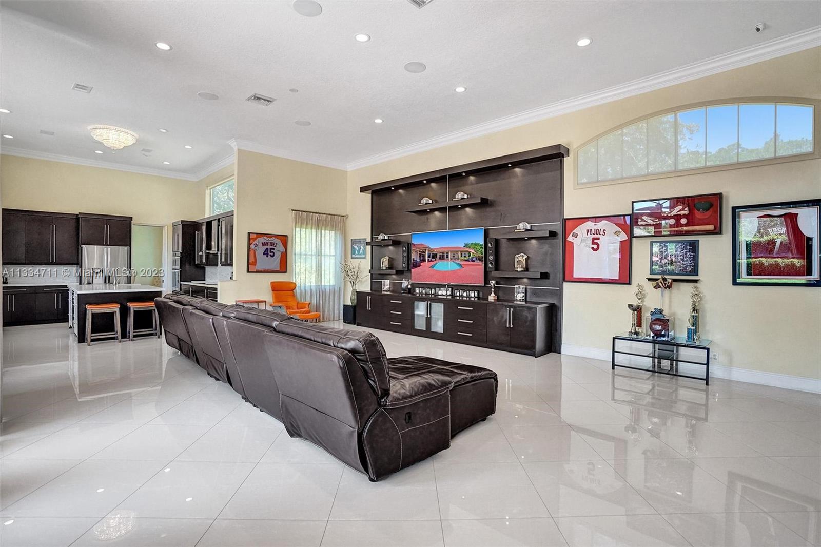 Pelican Landing - Residential