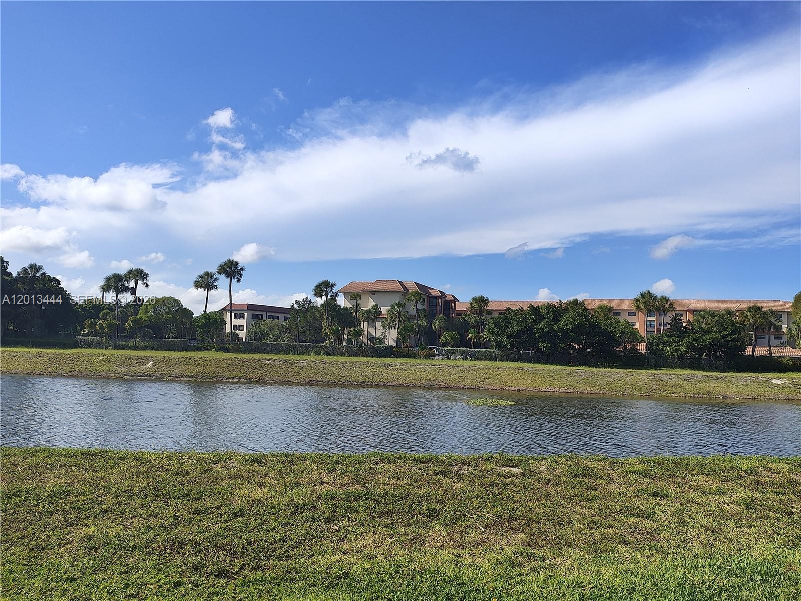 3427 Deer Creek Palladian Cir