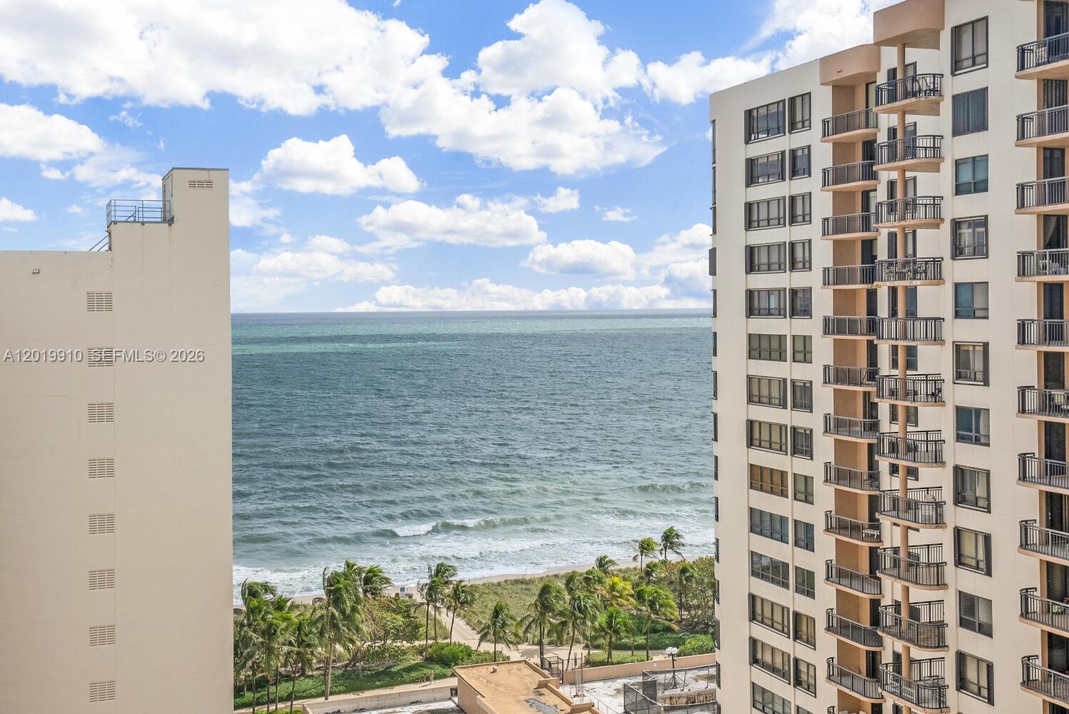 THE PLAZA OF BAL HARBOUR - Residential