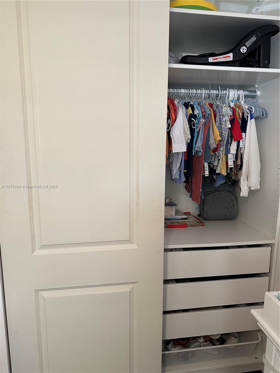 BOCA GLADES CONDO A THRU - Residential