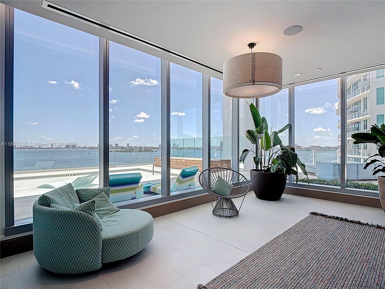 ESCOTTONIA PARK - Residential