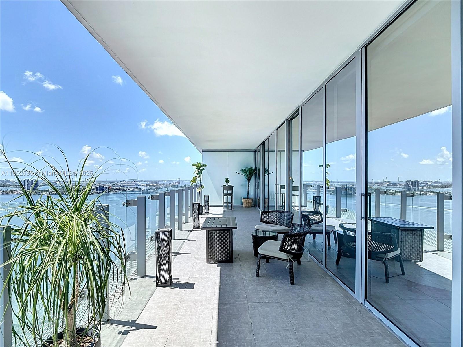 ESCOTTONIA PARK - Residential