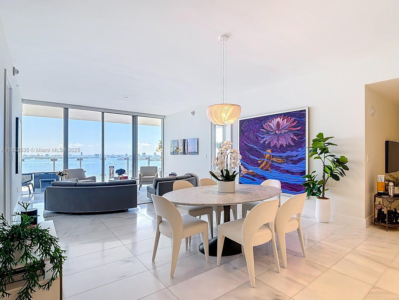 ESCOTTONIA PARK - Residential