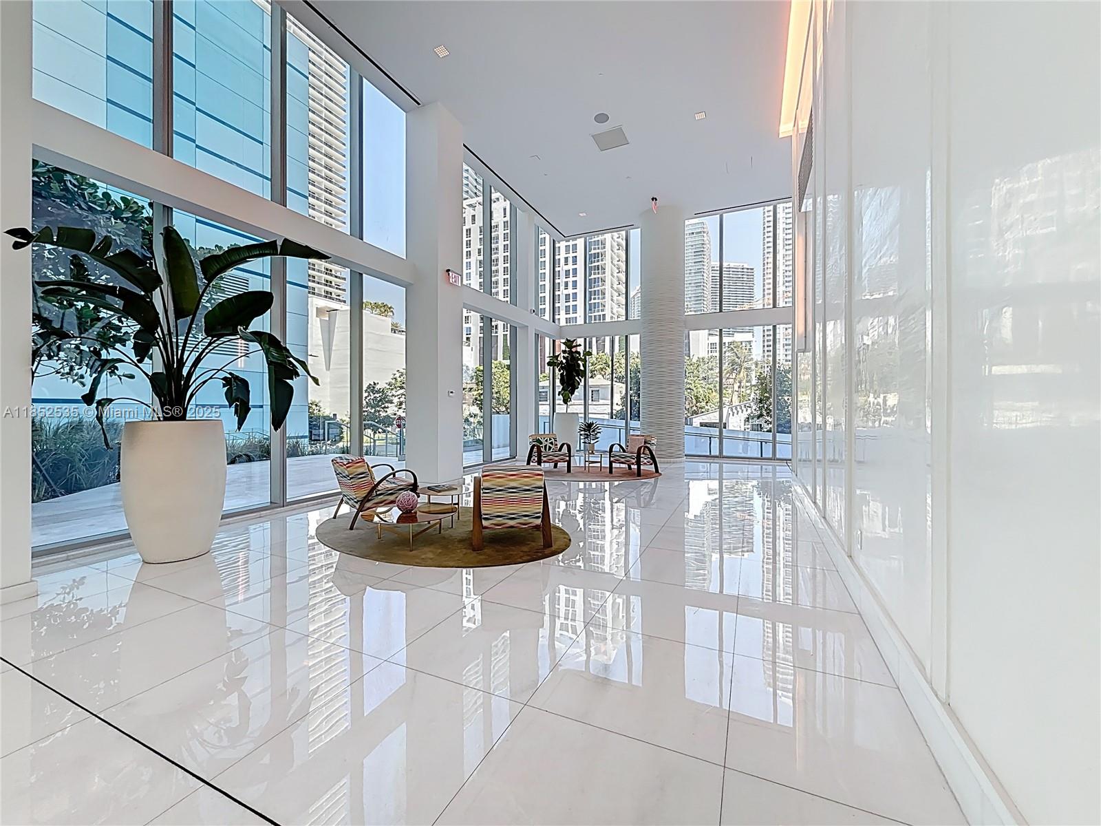 ESCOTTONIA PARK - Residential