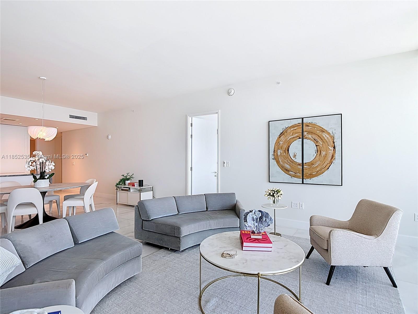 ESCOTTONIA PARK - Residential