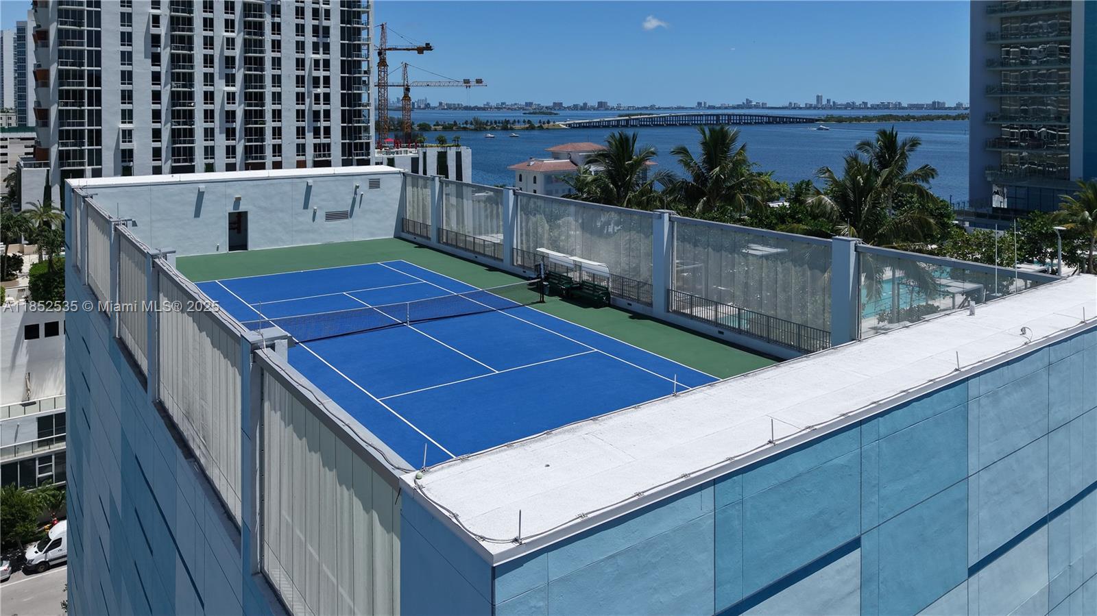 ESCOTTONIA PARK - Residential