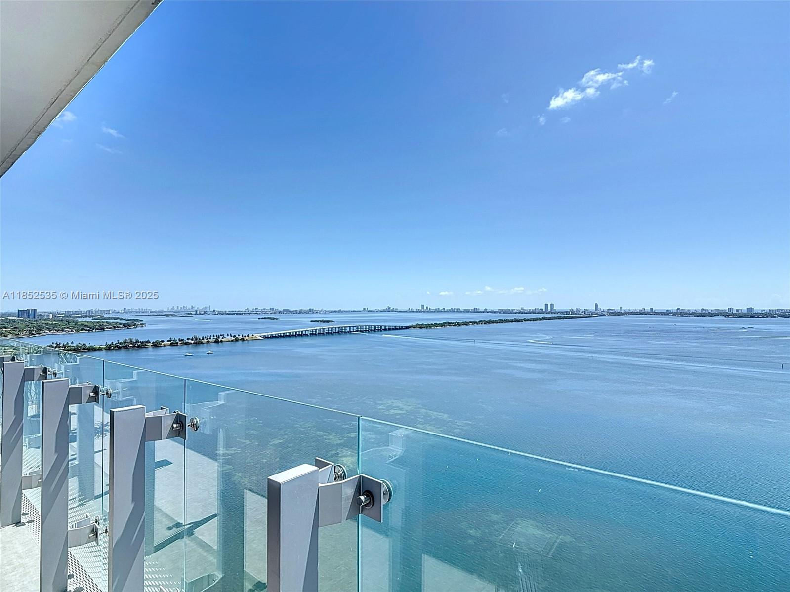 ESCOTTONIA PARK - Residential