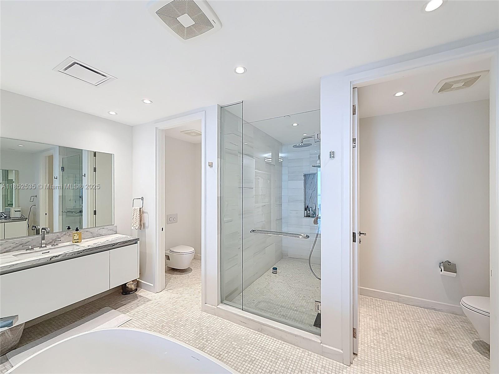 ESCOTTONIA PARK - Residential