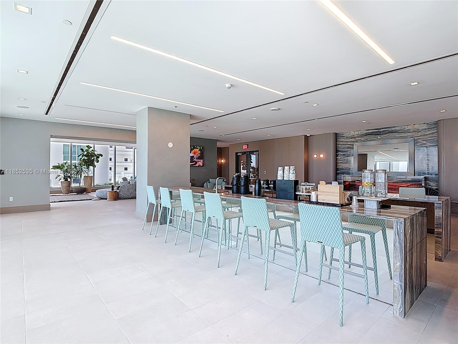 ESCOTTONIA PARK - Residential