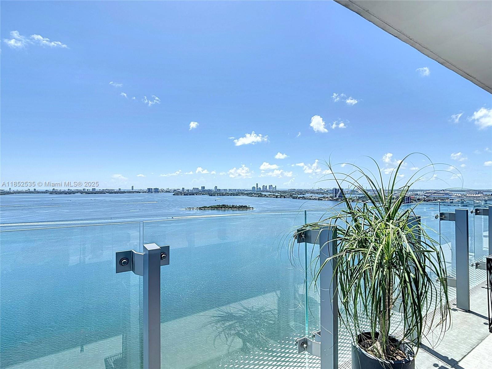 ESCOTTONIA PARK - Residential