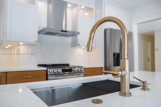 CAROL HILL ESTS - Residential Lease