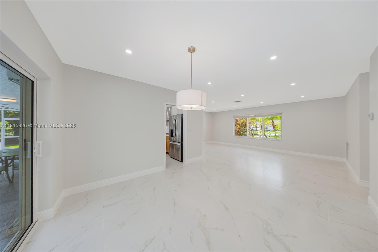 CAROL HILL ESTS - Residential Lease