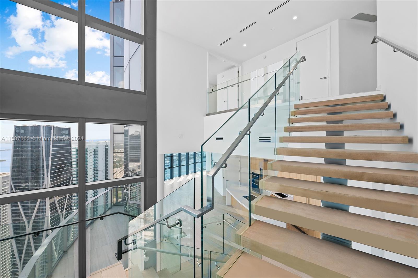 PARAMOUNT MIAMI WORLDCENT - Residential