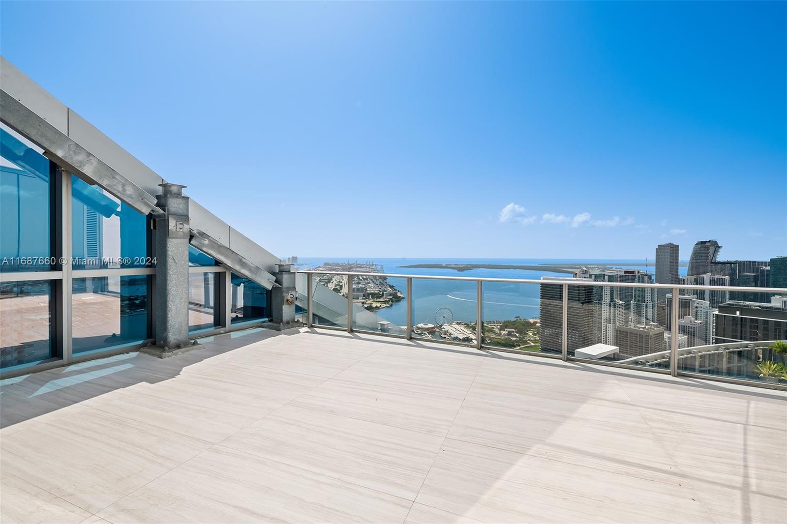 PARAMOUNT MIAMI WORLDCENT - Residential