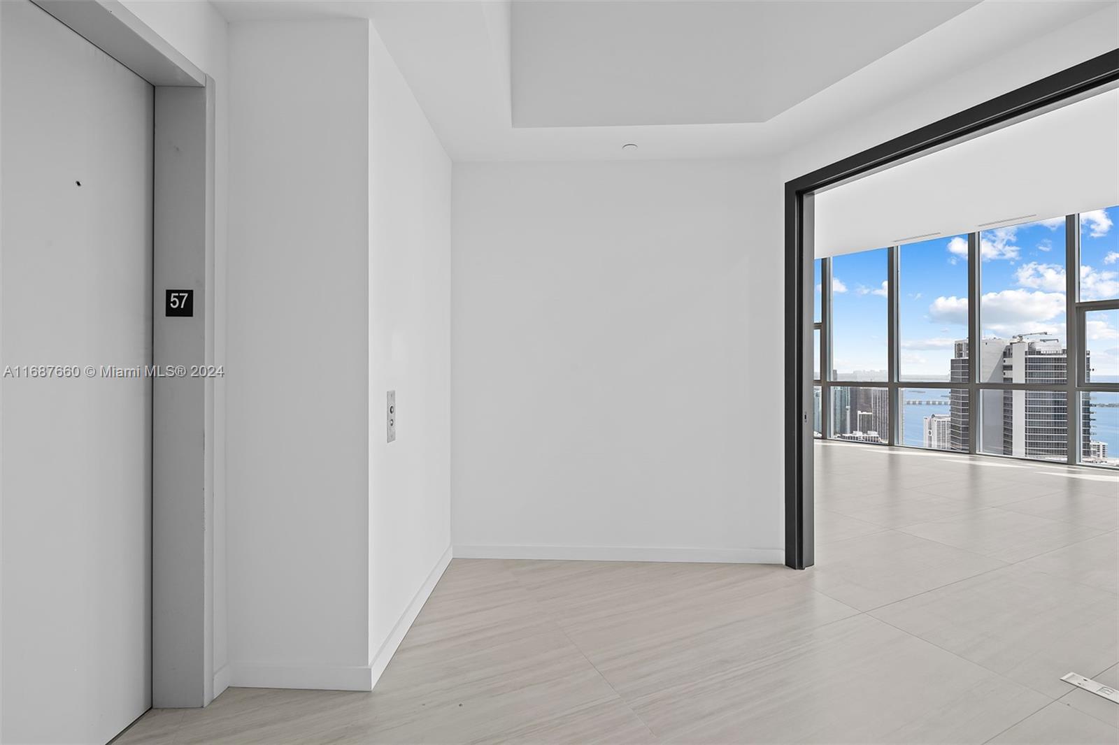 PARAMOUNT MIAMI WORLDCENT - Residential