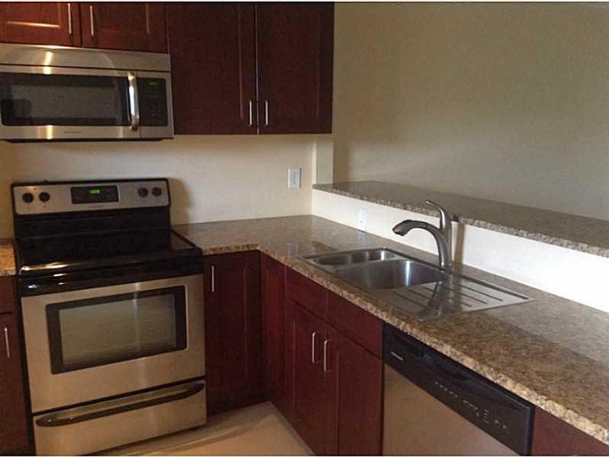 GREAT LOCATION, 2 BEDROOMS AND 2 BATHROOMS UNIT, LARGE BALCONY AREA. CLOSE TO SHOPPINGS, RESTAURANTS, SCHOOLS AND MORE.