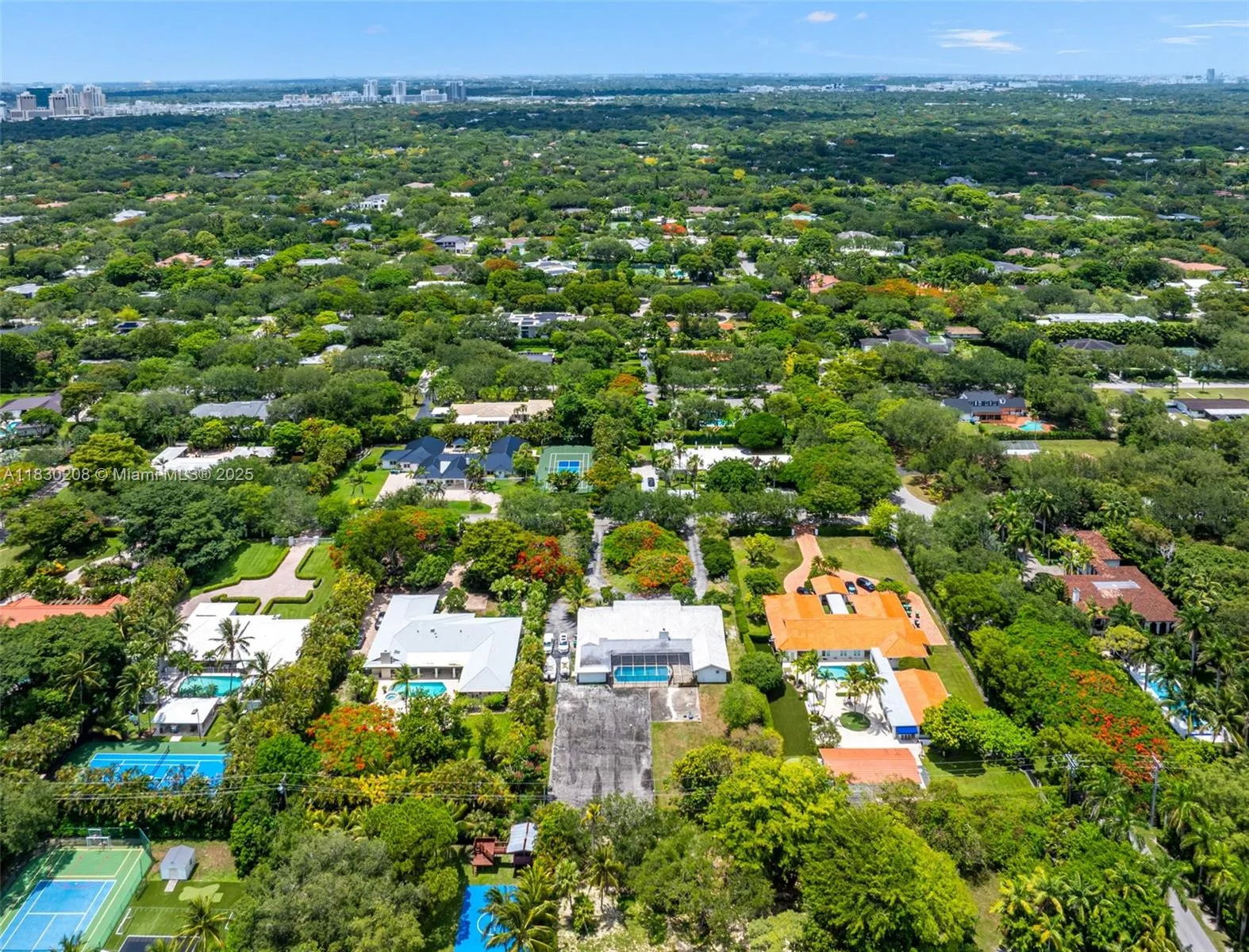 Pinecrest, Florida 33156, United States, 6 Bedrooms Bedrooms, ,4 BathroomsBathrooms,Residential,Active,160268