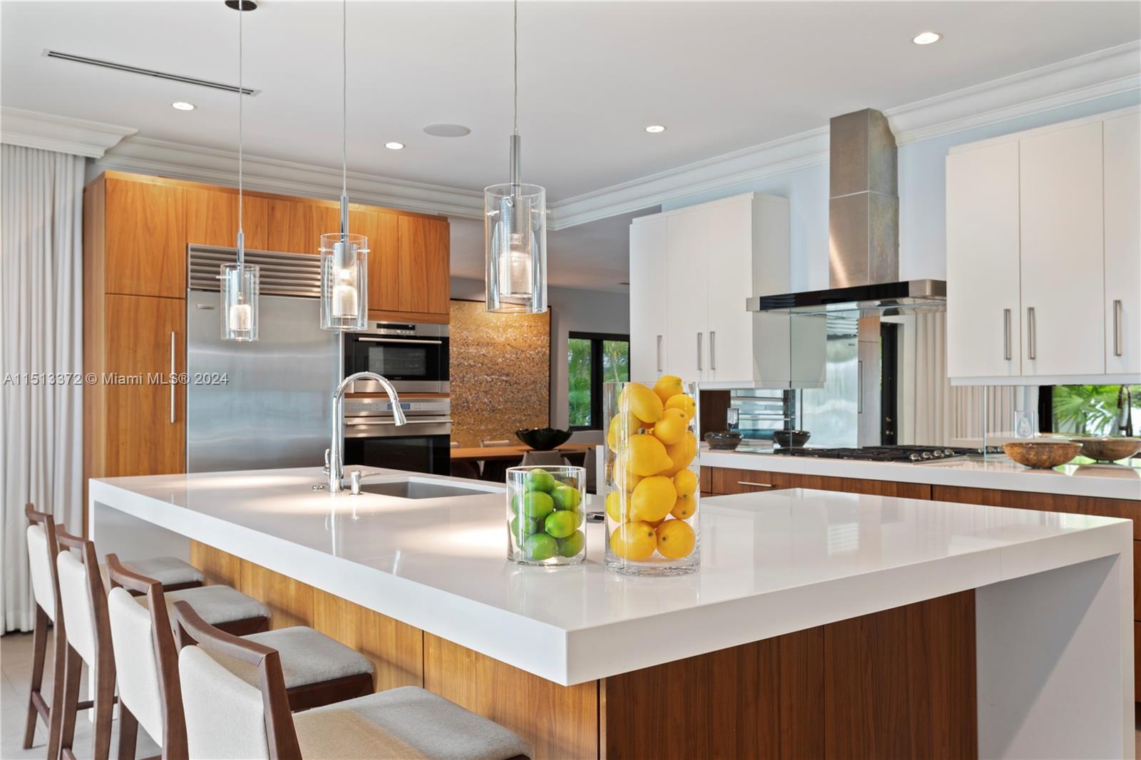 SAN MARINO ISLAND - Residential