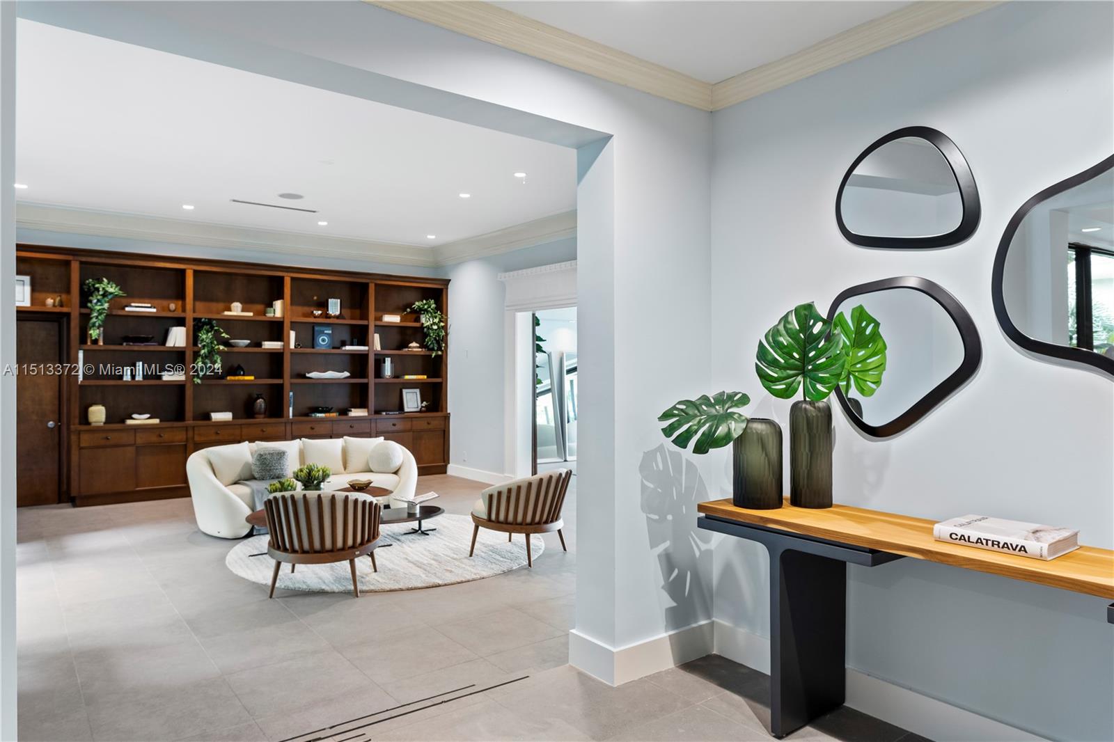 SAN MARINO ISLAND - Residential