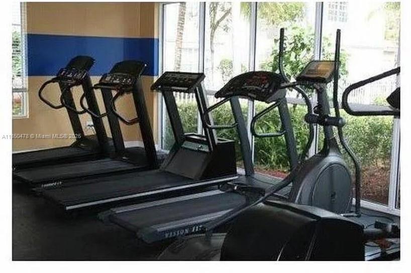 MARQUESA CONDO - Residential Lease