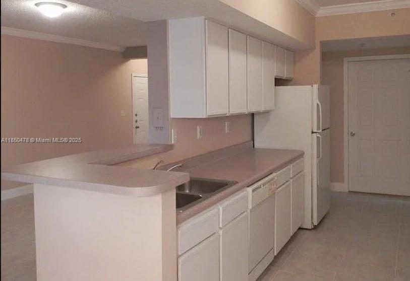 MARQUESA CONDO - Residential Lease