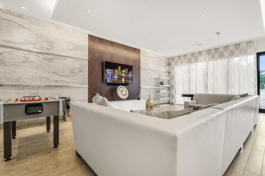 NINE AT MARY BRICKELL VIL - Residential Lease