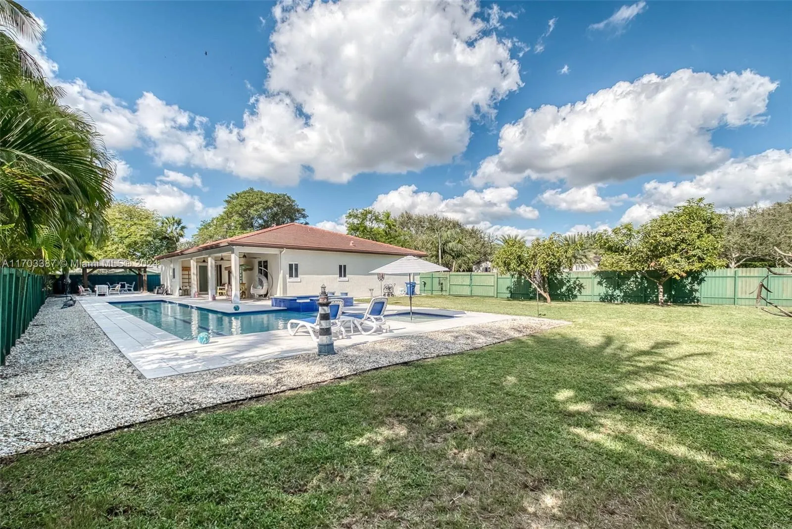 Cutler Bay, Florida 33157, United States, 4 Bedrooms Bedrooms, ,4 BathroomsBathrooms,Residential,Active,28902