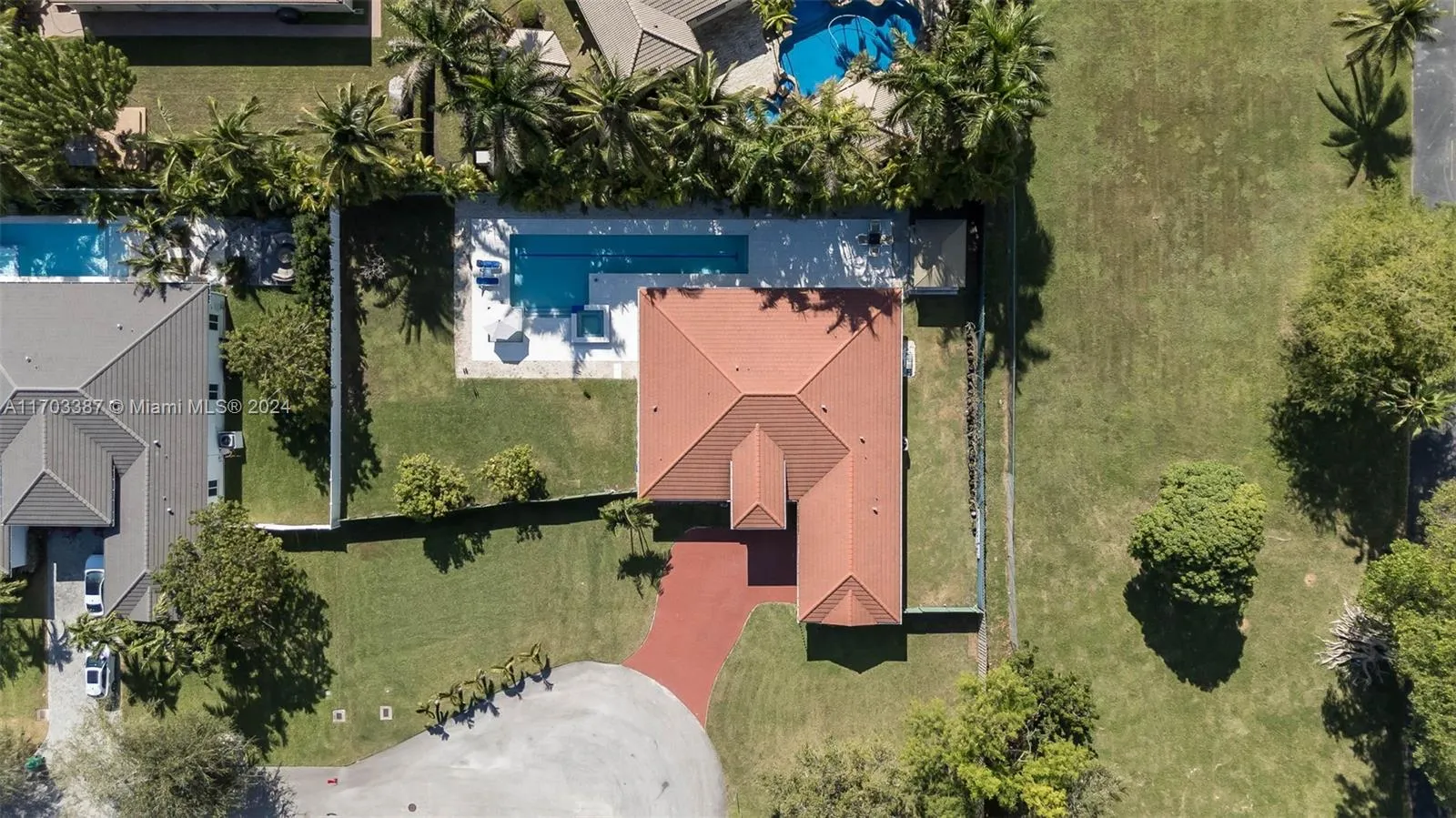 Cutler Bay, Florida 33157, United States, 4 Bedrooms Bedrooms, ,4 BathroomsBathrooms,Residential,Active,28902