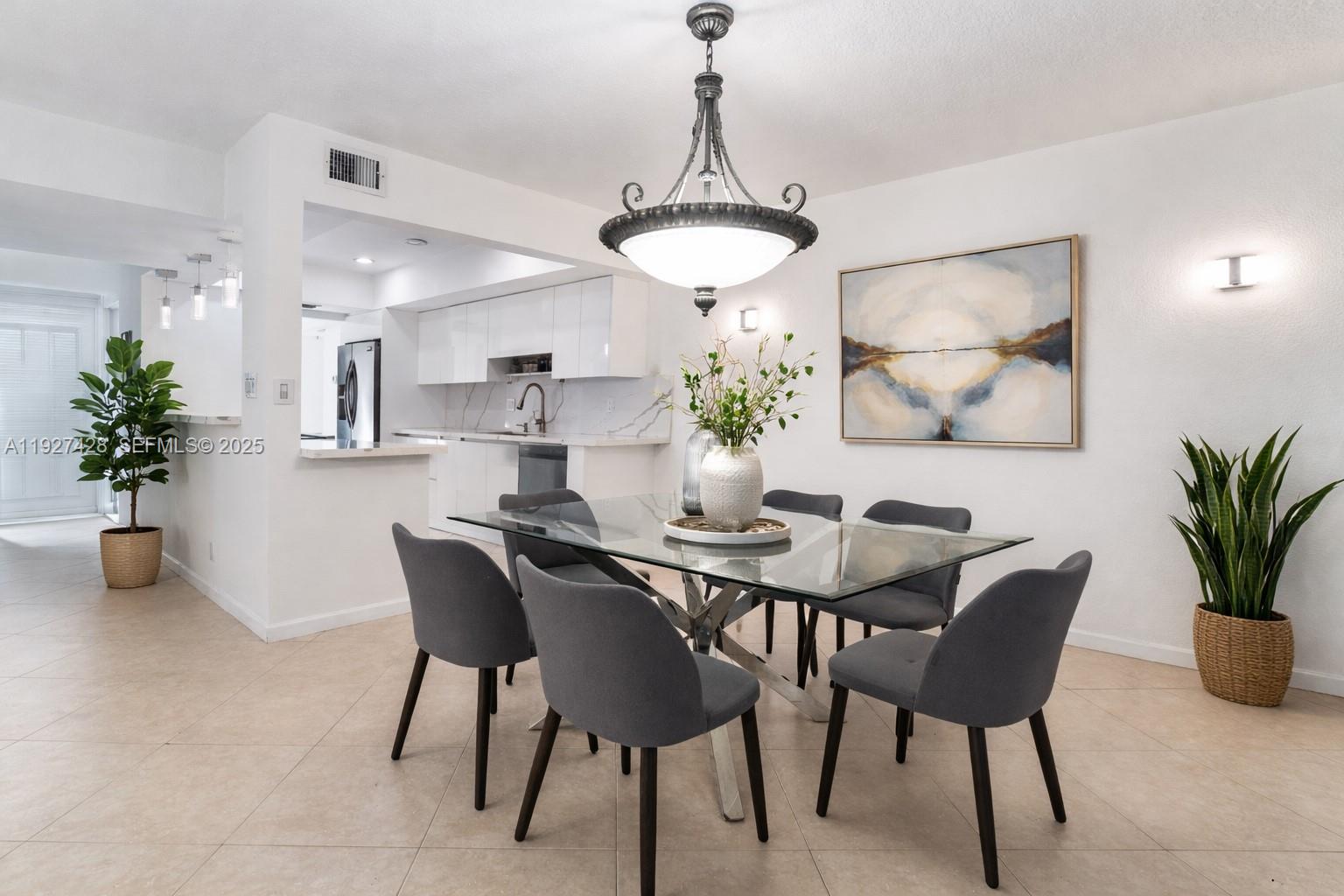 2305 Saint Andrews Rd 129