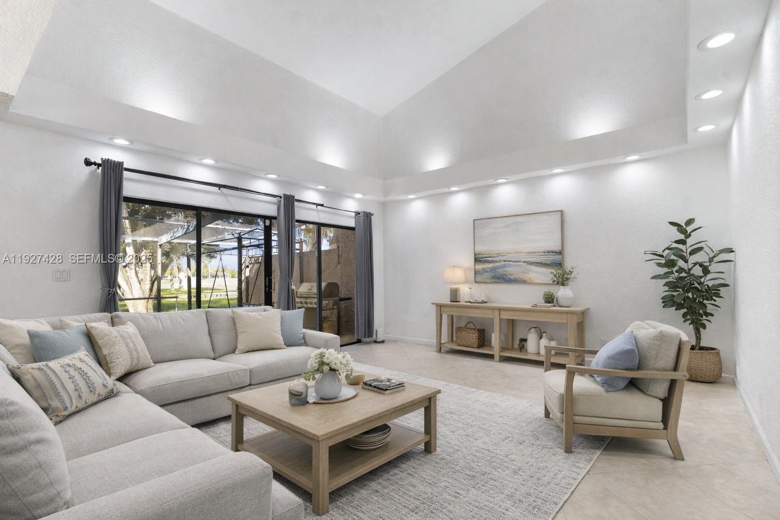 2305 Saint Andrews Rd 129