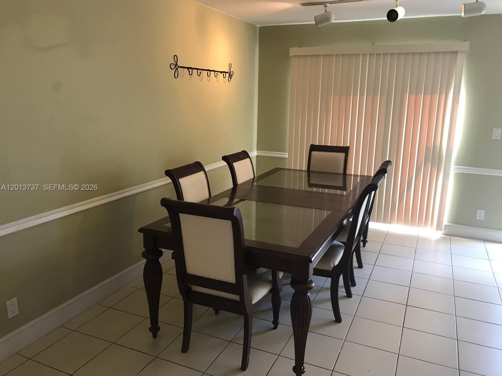 3965 NW 9th Ave 3
