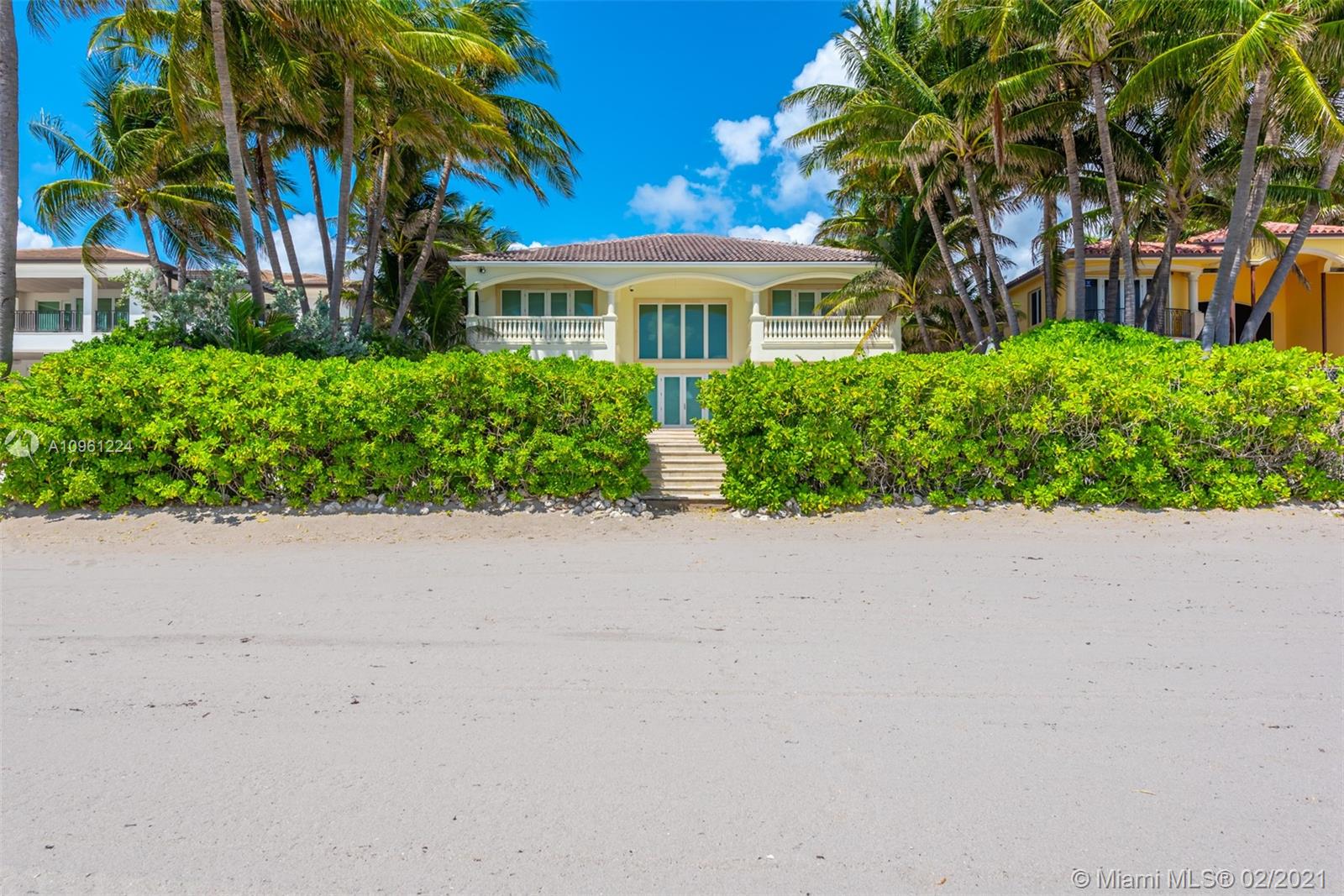 GOLDEN BEACH SEC A - Residential