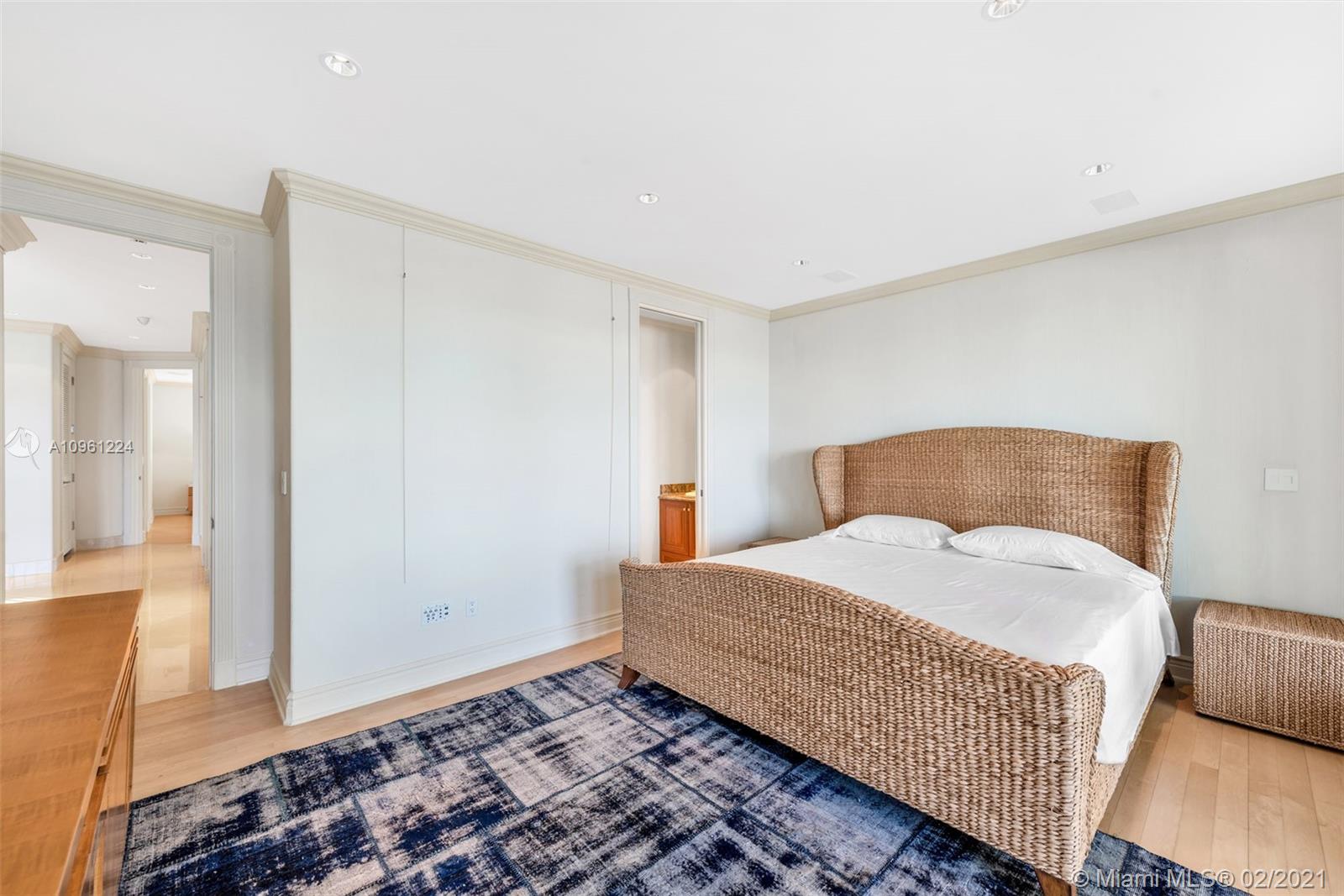 GOLDEN BEACH SEC A - Residential