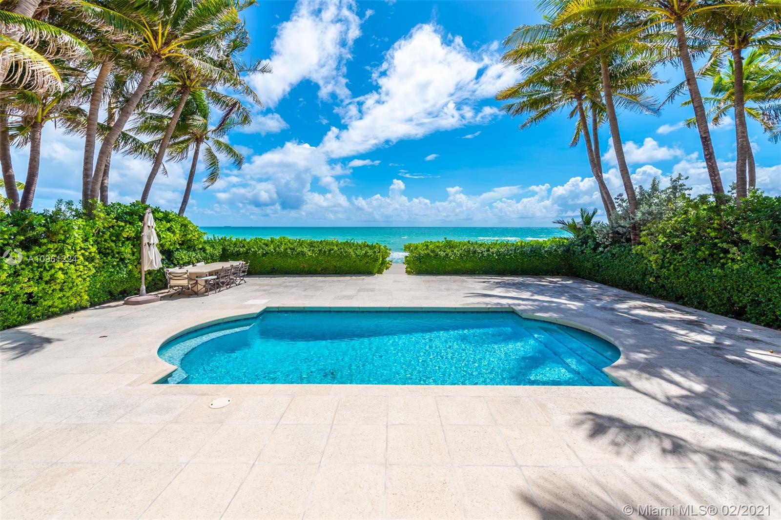 GOLDEN BEACH SEC A - Residential