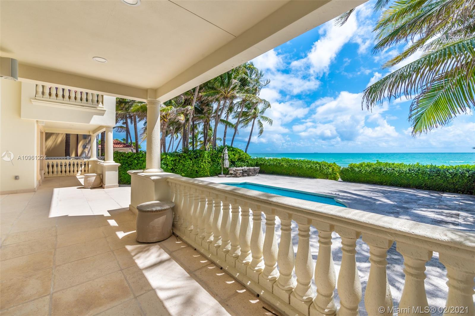 GOLDEN BEACH SEC A - Residential