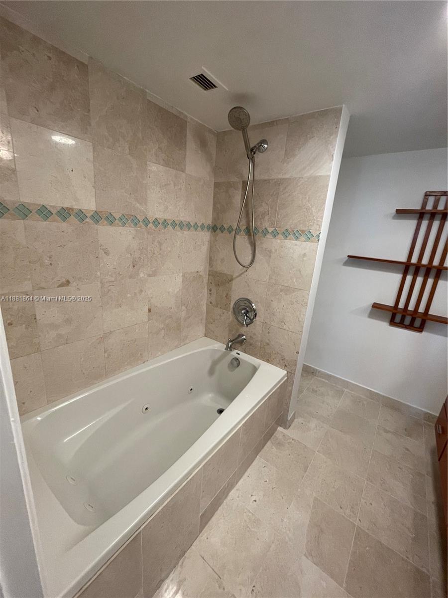 WHITE EGRET CONDO - Residential Lease