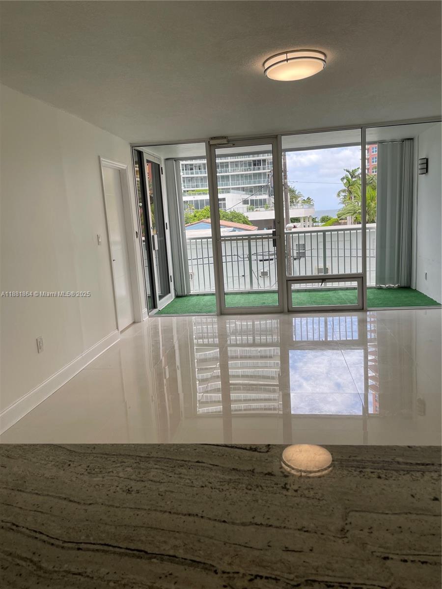 WHITE EGRET CONDO - Residential Lease
