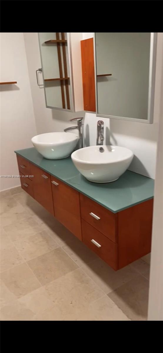 WHITE EGRET CONDO - Residential Lease