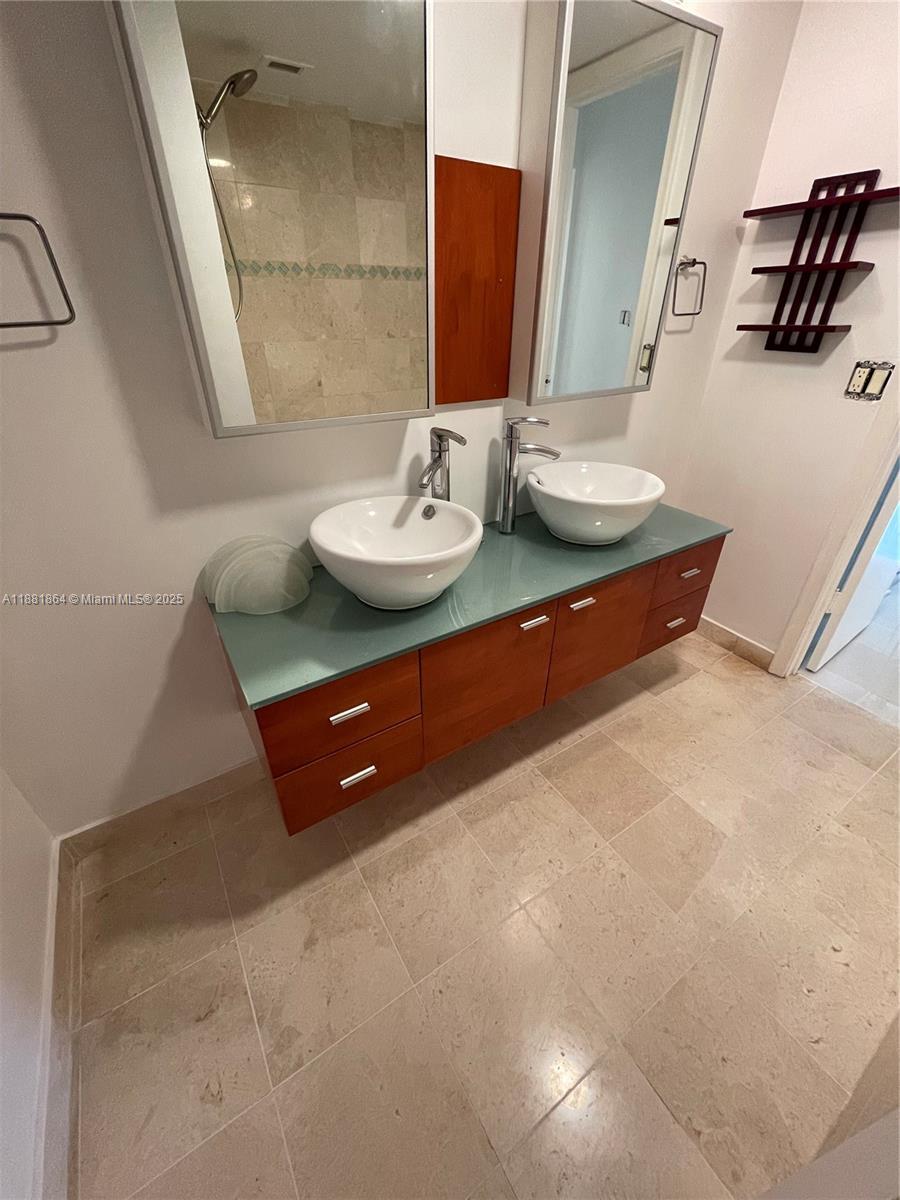 WHITE EGRET CONDO - Residential Lease