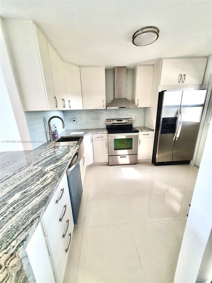 WHITE EGRET CONDO - Residential Lease