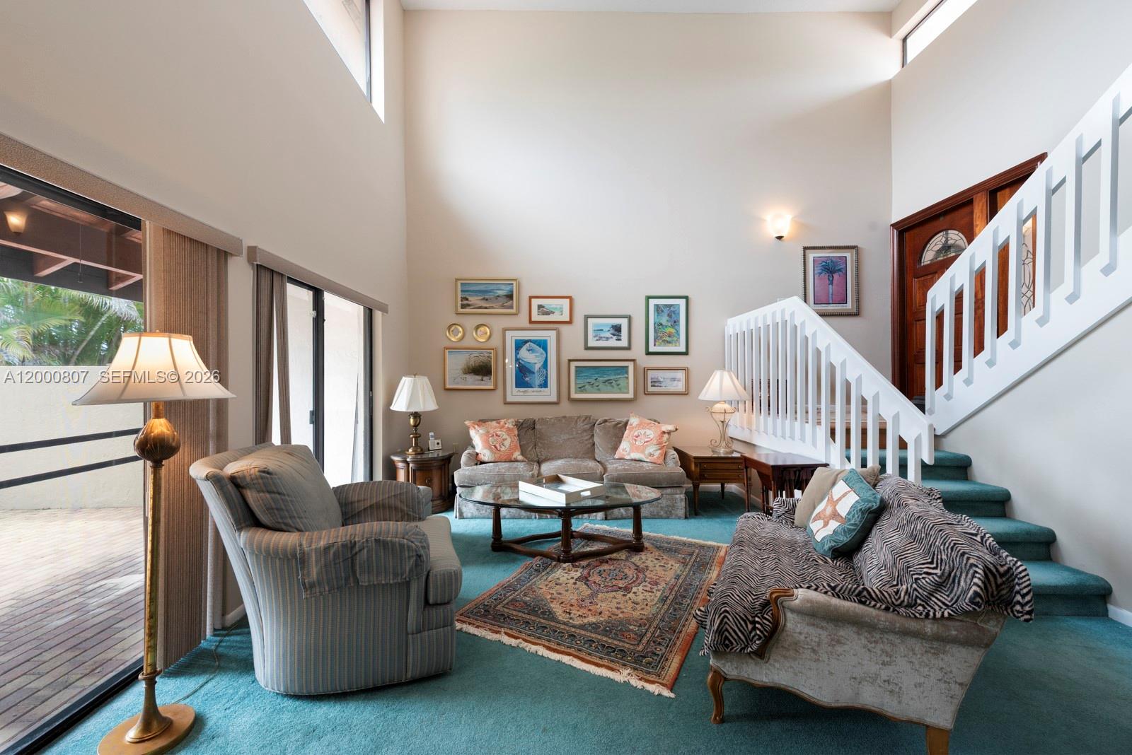 KENLAND COURT - Residential