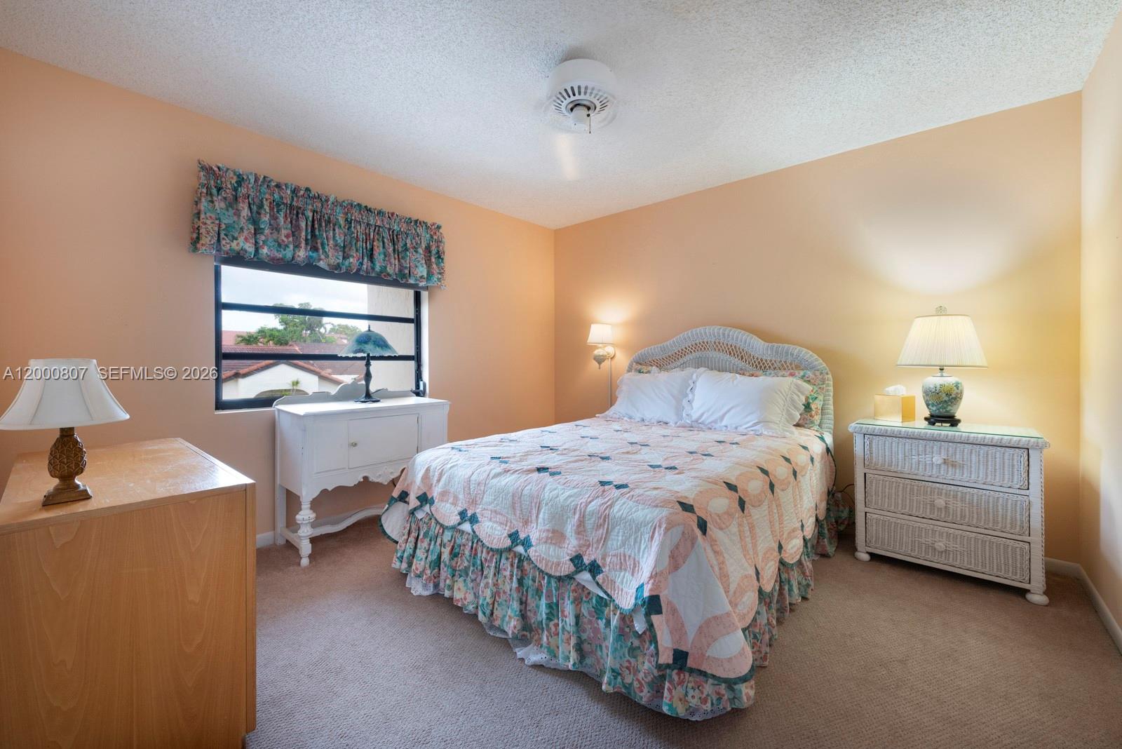 KENLAND COURT - Residential