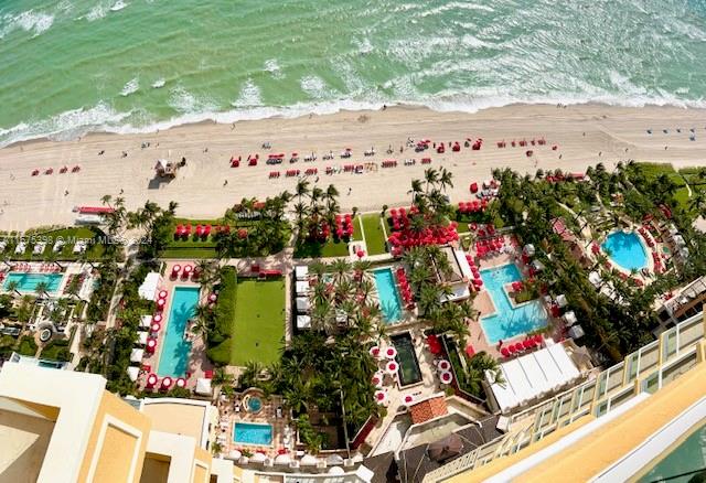 ACQUALINA OCEAN RESIDENCES - Residential