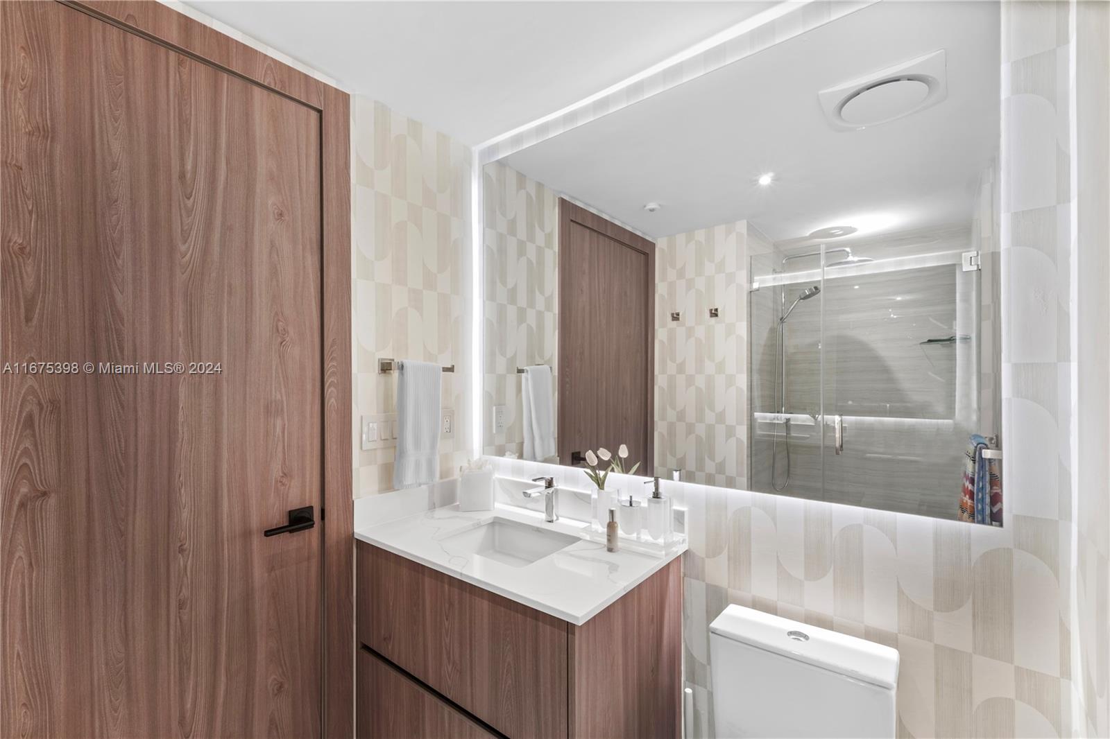 ACQUALINA OCEAN RESIDENCES - Residential