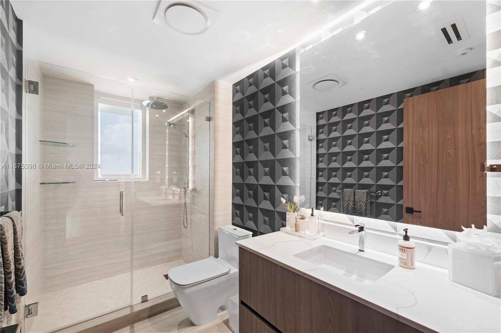 ACQUALINA OCEAN RESIDENCES - Residential