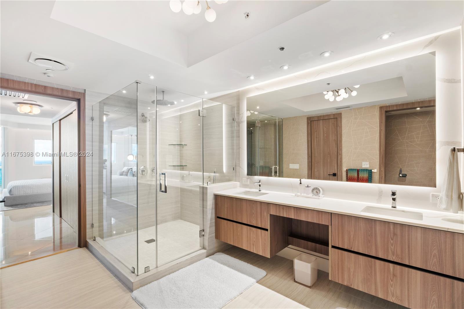 ACQUALINA OCEAN RESIDENCES - Residential