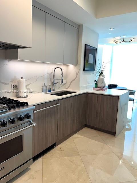 ACQUALINA OCEAN RESIDENCES - Residential