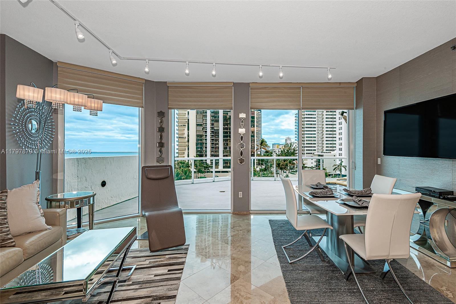 6515 Collins Ave 607